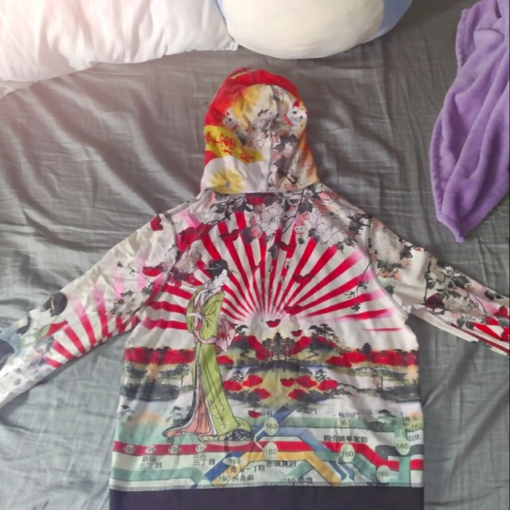 A NICE MEDIUM ZIP UP HOODIE WITH JAPANESE ART /GRAPHICS.